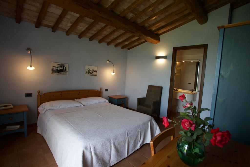 Bio Agriturismo Il Torrione Saturnia Phòng bức ảnh