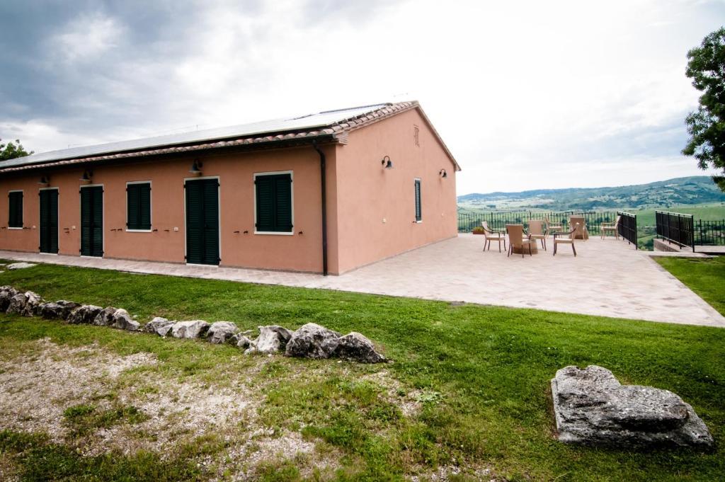 Bio Agriturismo Il Torrione Saturnia Ngoại thất bức ảnh